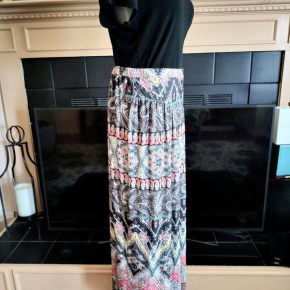 One World Medallion Paisley Maxi Skirt L Black Multi Pull On Boho EUC - Picture 6 of 9